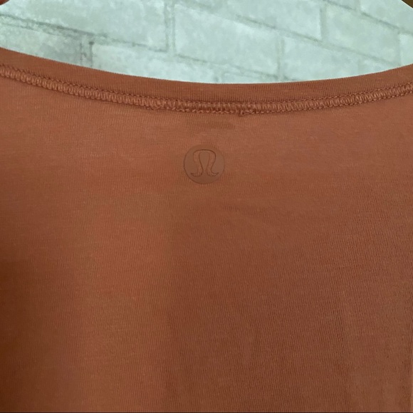 Lululemon Canyon Rock Renew The Day T Shirt - Picture 4 of 5